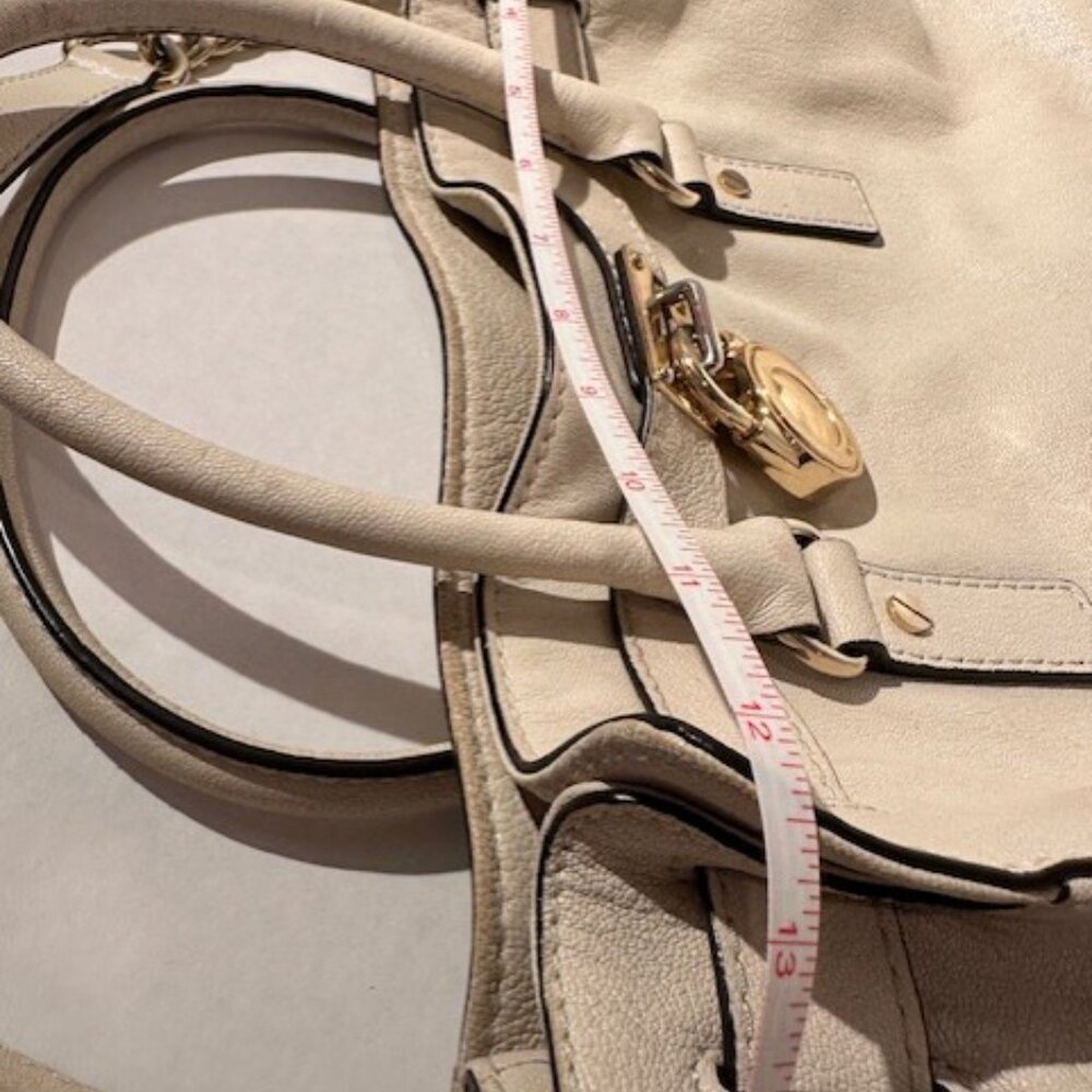 Michael Kors Large Cream Leather Tote – Gold Hardware Classic Shoulder Bag - Picture 16 of 16